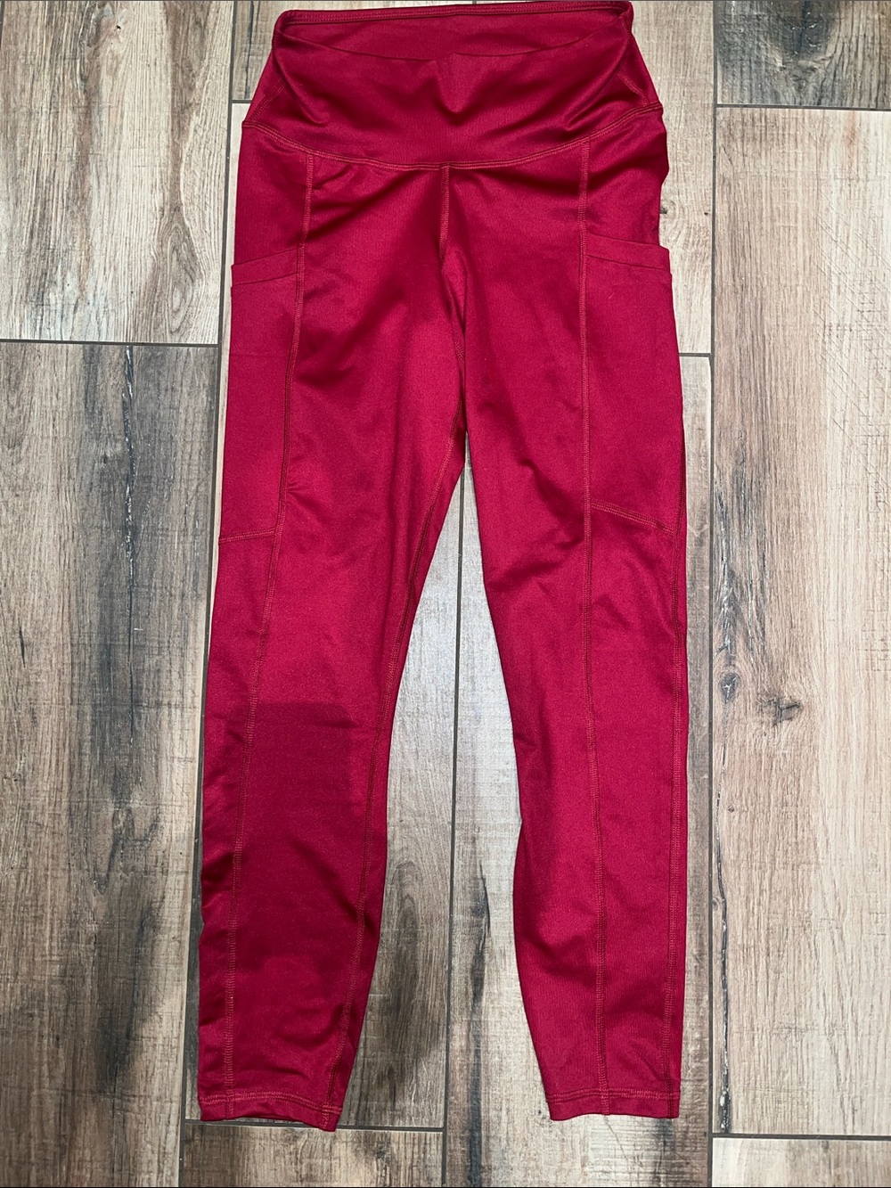 Fabletics High-Waist Active Leggings in Burgundy with Pockets